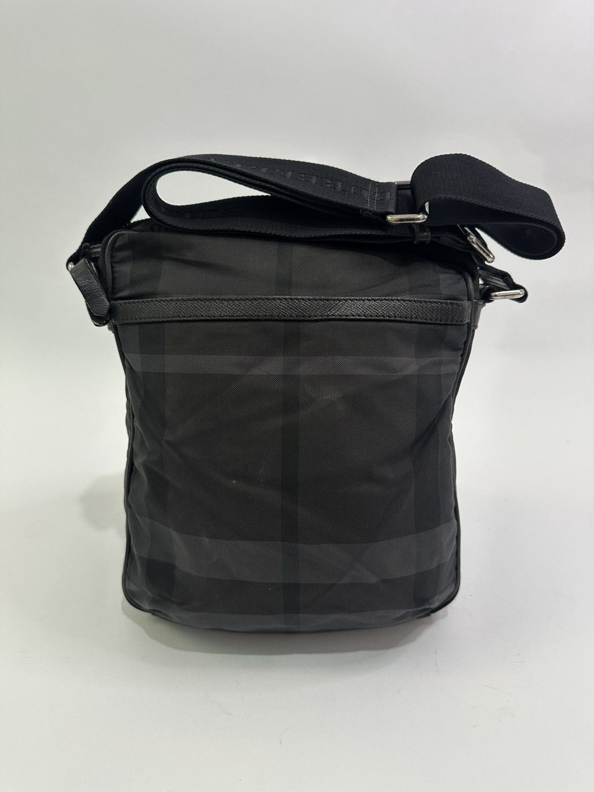 Burberry Burberry Zip Messenger Bag Smoked Check Canvas Small Size ONE SIZE - 3 Thumbnail
