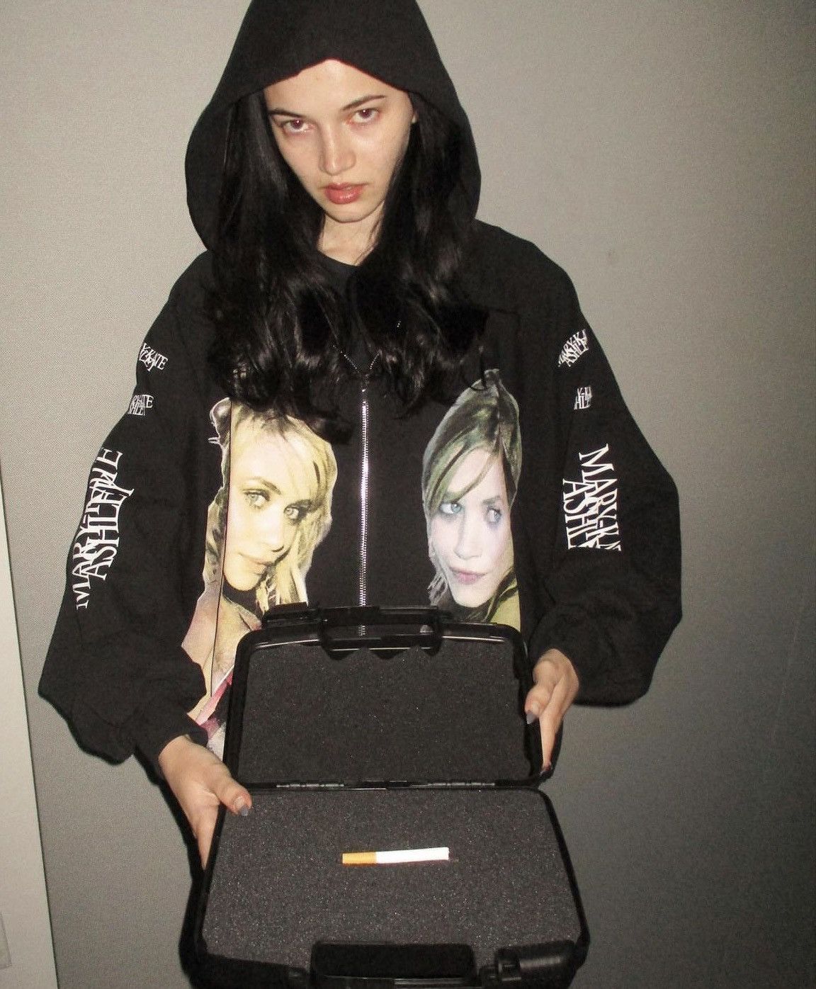 トップス Praying Olsen sisters Hoodie Praying Praying Twins Hoodie | Grailed