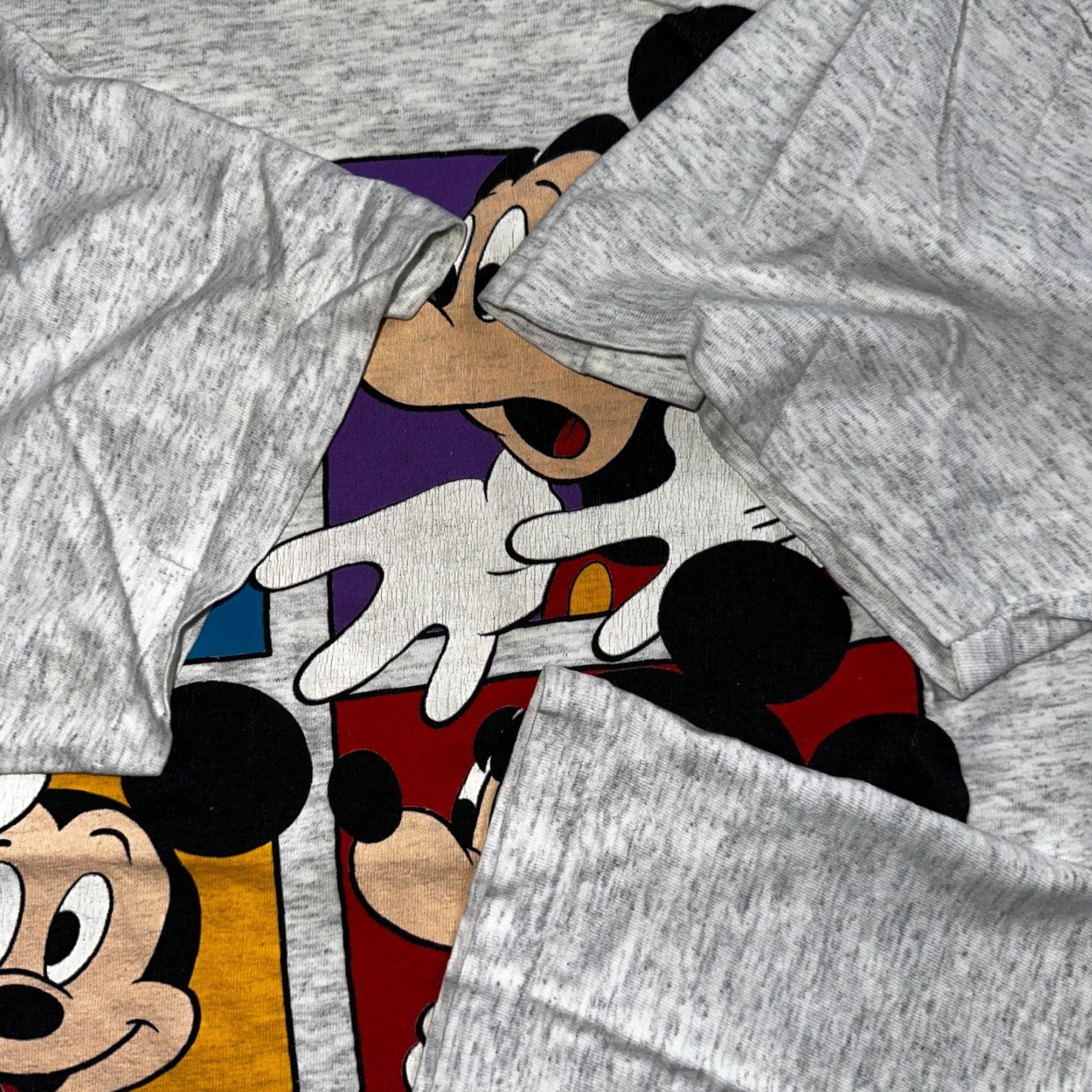 Disney VINTAGE Disney Mickey Mouse T-Shirt Gray Small Graphic Cute 80s Mens Size US S / EU 44-46 / 1 - 3 Thumbnail