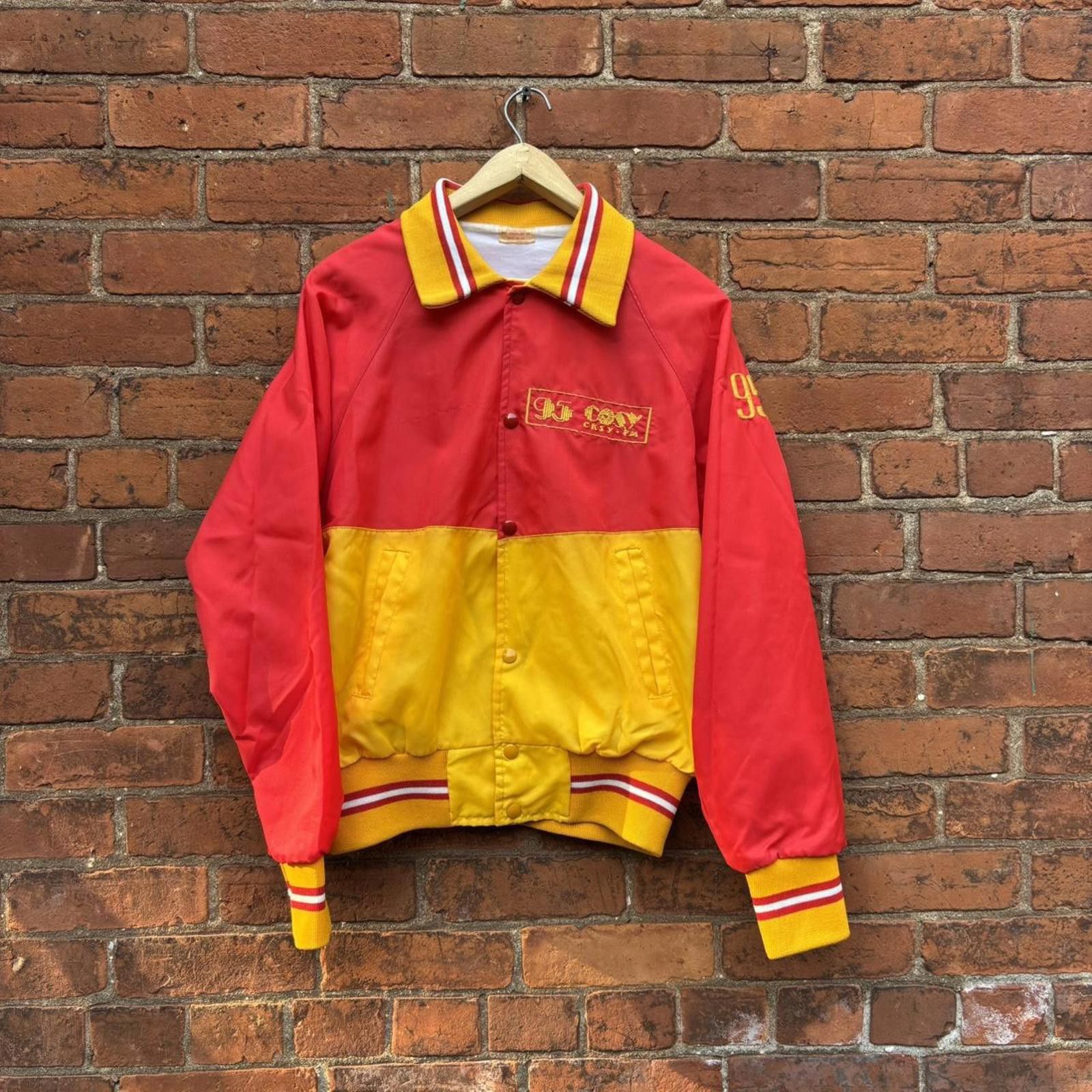 Other Vintage 95.1 cosy cksy fm jacket 80s radio station M Size US M / EU 48-50 / 2 - 1 Thumbnail