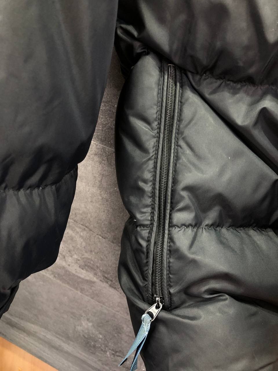 Vintage Vintage Black Down Puffer Nike Oregon USA Jacket Size US L / EU 52-54 / 3 - 10 Thumbnail