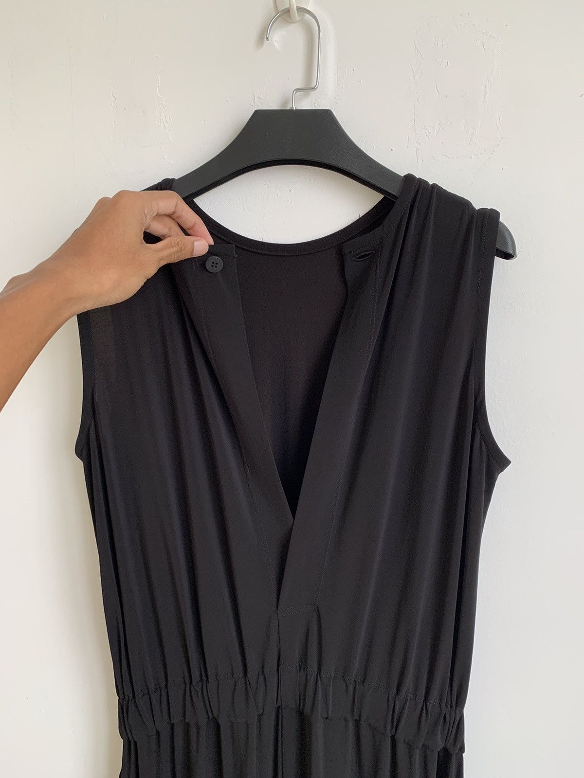 Issey Miyake Issey Miyake Sleeveless Drape Jersey Tops Size 30" / US 8 / IT 44 - 7 Thumbnail