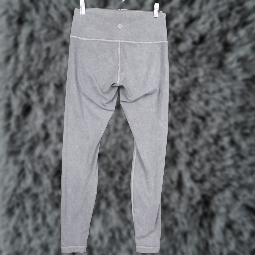 Lululemon Lululemon Leggings Womens 8 Gray High Rise Ankle Yoga Pants Nylon Lycra Athletic Size 30" / US 8 / IT 44 - 1 Thumbnail
