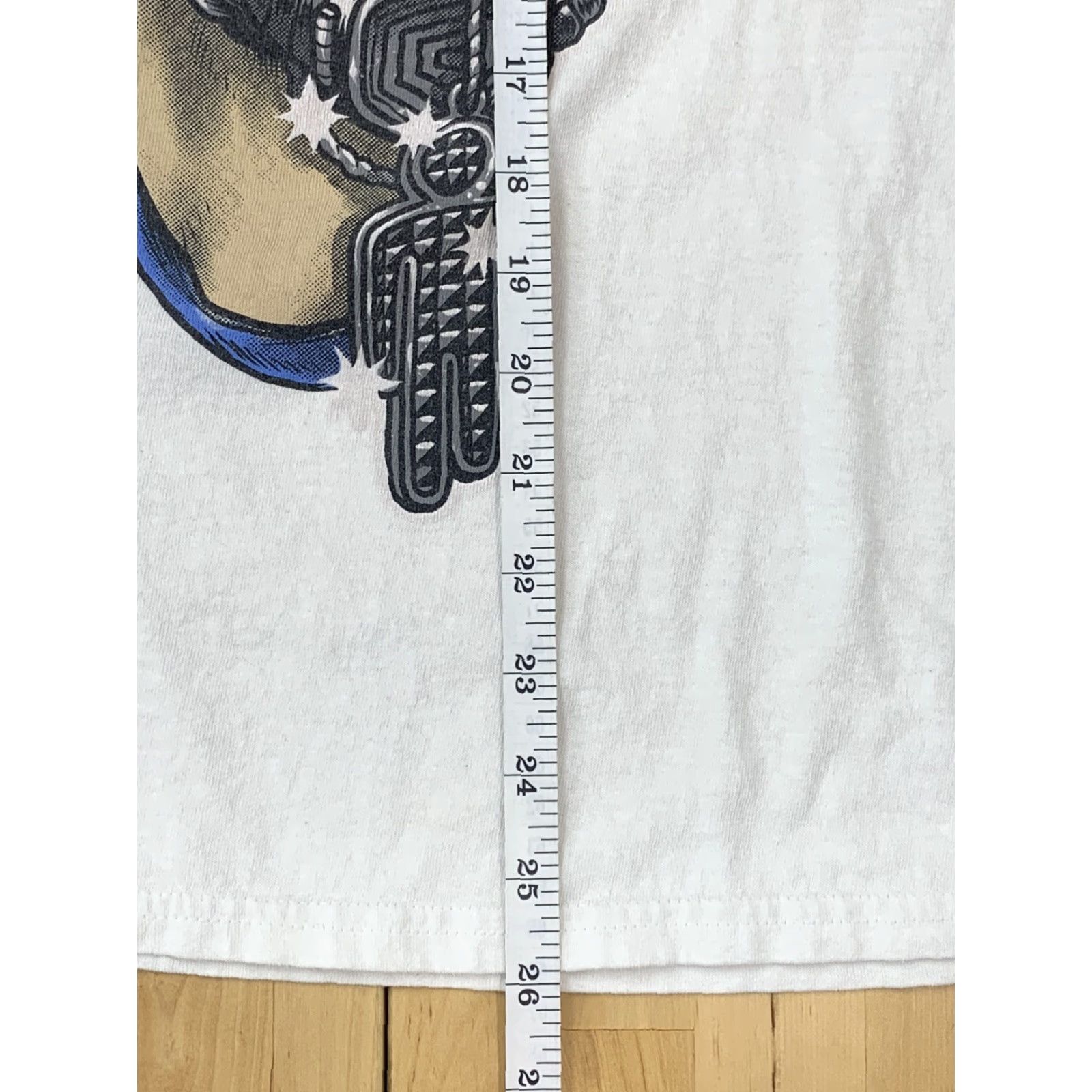 Vintage Billie Elish T-Shirt XL White Crew Neck Short Sleeve Men Regular Band Festival Pop Bling Graphic #1003 Size US XL / EU 56 / 4 - 7 Thumbnail