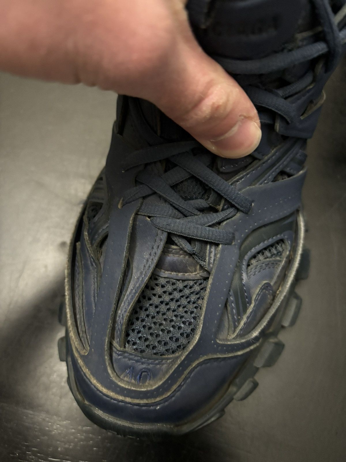 Balenciaga Balenciaga Track Runner Navy Blue Size US 7 / EU 40 - 9 Thumbnail