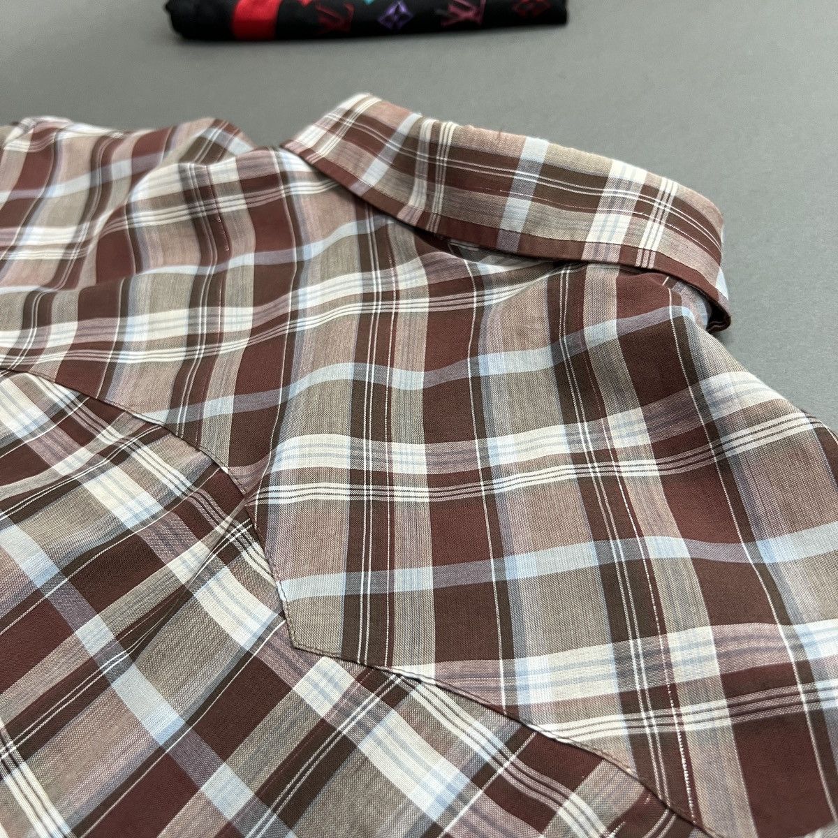 Levi's Vintage 70s White Tag Levi’s Plaid Western Button Up Shirt Size US XL / EU 56 / 4 - 9 Thumbnail