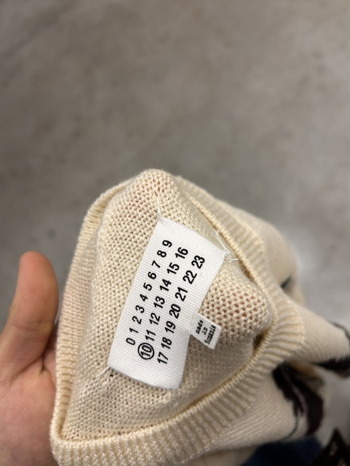 Maison Margiela Margiela wool knitted sweater [Preloved - AW2016 - Diamond] Size US M / EU 48-50 / 2 - 8 Thumbnail