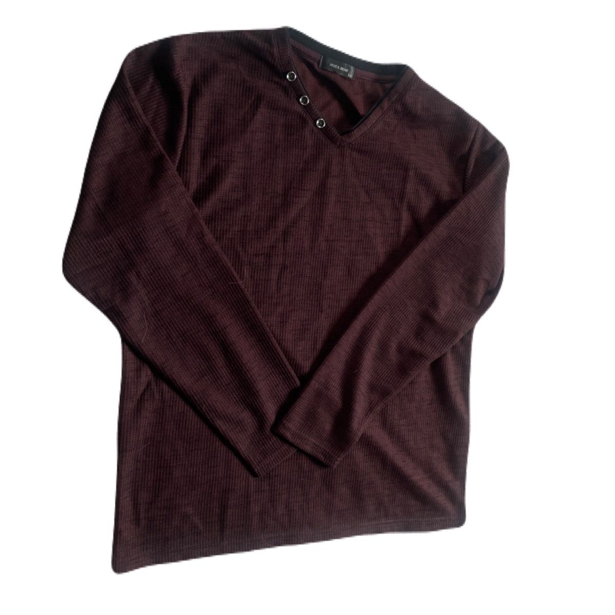 2000s Japanese archive Vkei Button V-Neck Long Sleeve Tee