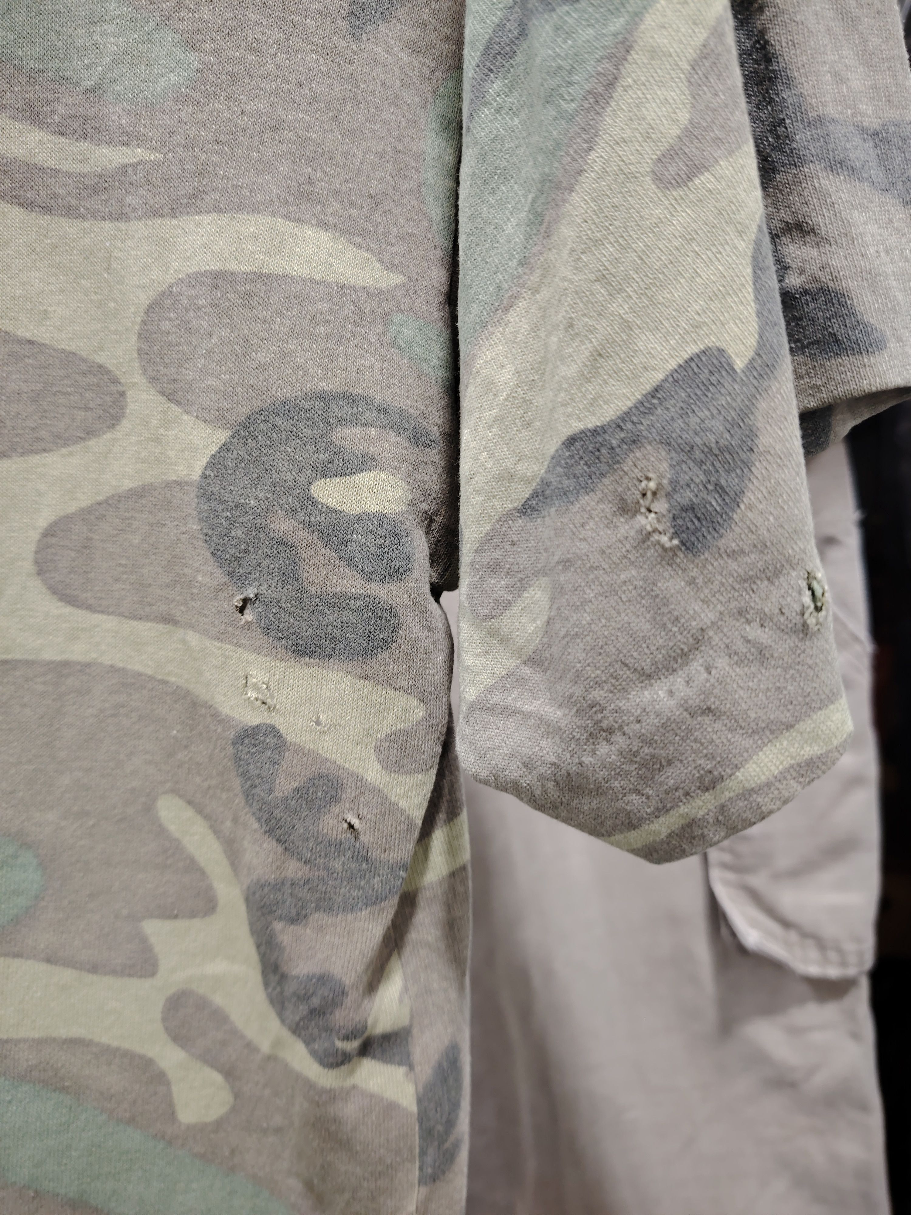 Vintage Vintage Single Stitch Distressed Camouflage ERDF Tee Size US M / EU 48-50 / 2 - 3 Thumbnail