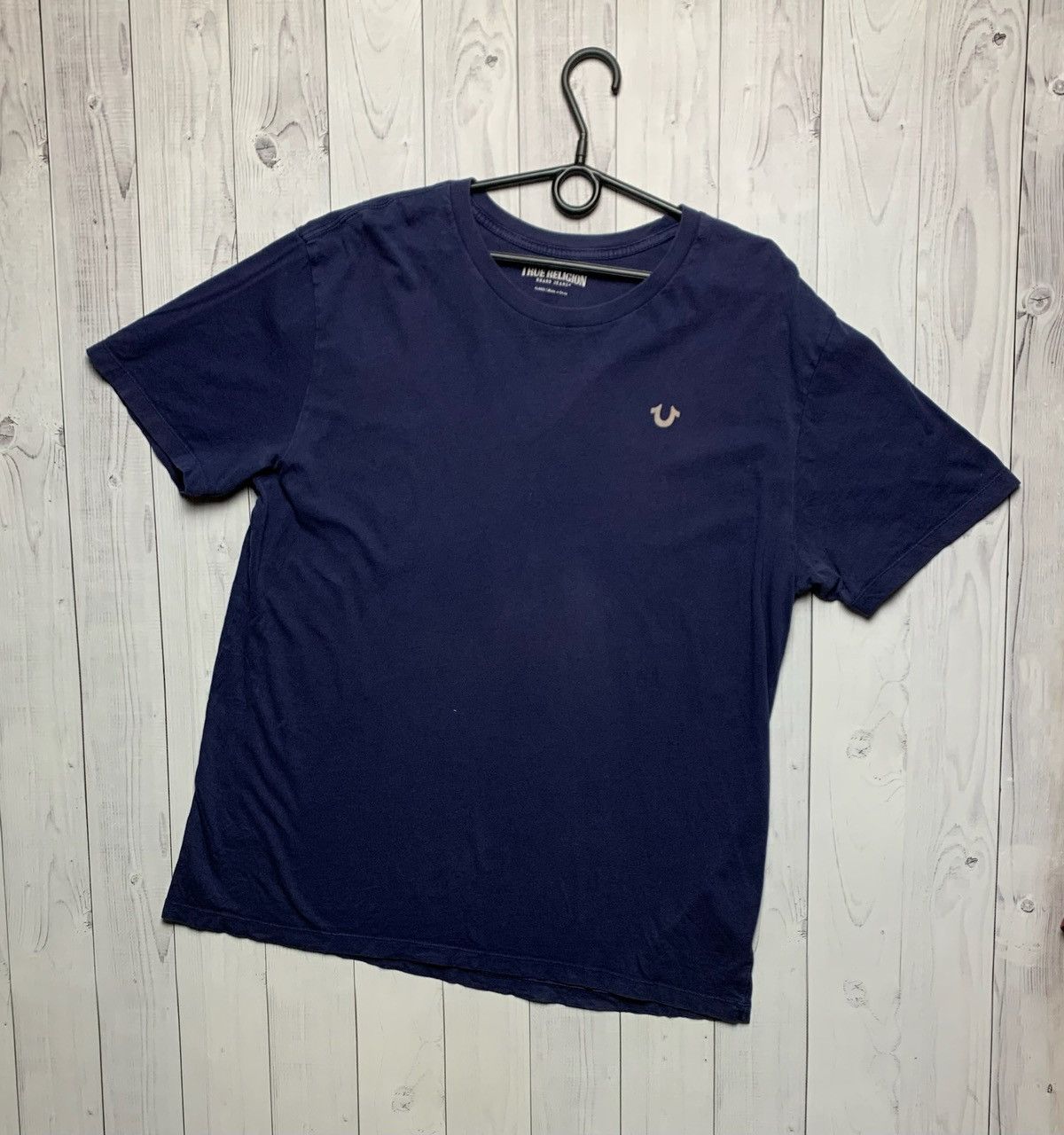 True Religion × Vintage Vintage True Religion logo tee size M/L big logo Size US L / EU 52-54 / 3 - 4 Thumbnail