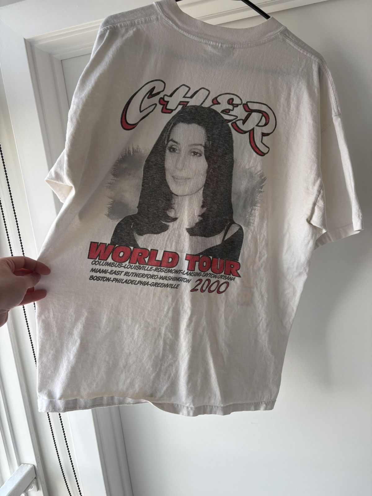 Vintage Vintage Cher 2000 Tour Tee Size US XL / EU 56 / 4 - 5 Thumbnail