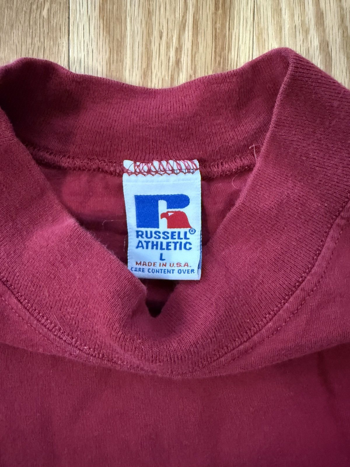 Russell Athletic Vintage Russell Athletic Mock Neck Long Sleeve Red Tee Size US L / EU 52-54 / 3 - 2 Thumbnail