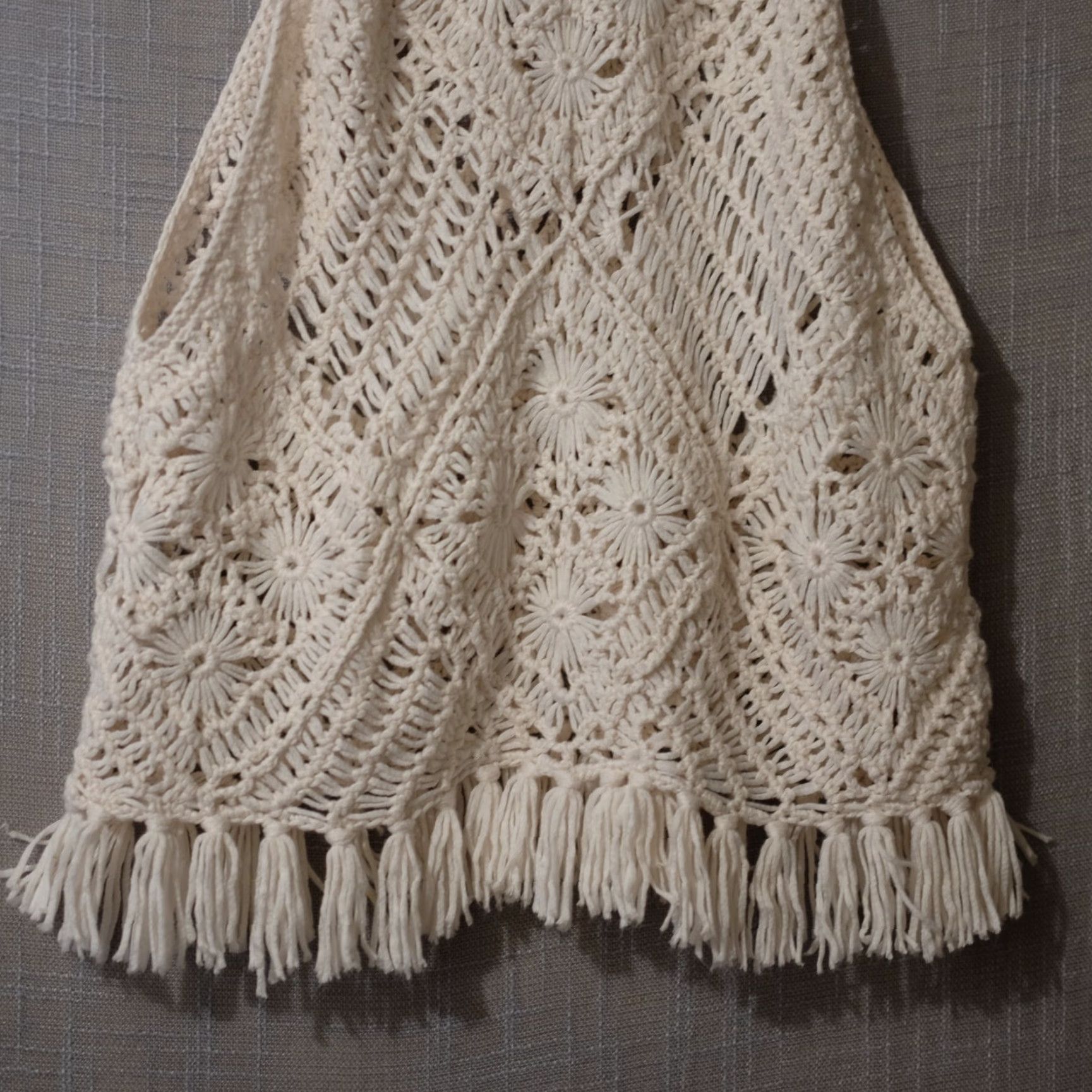 Forever 21 FOREVER 21 Tank Top Cream Crochet Fringe Boho Women's M Ivory Sleeveless Round Neck Casual Knit Festival Hippie Belle Size M / US 6-8 / IT 42-44 - 6 Thumbnail