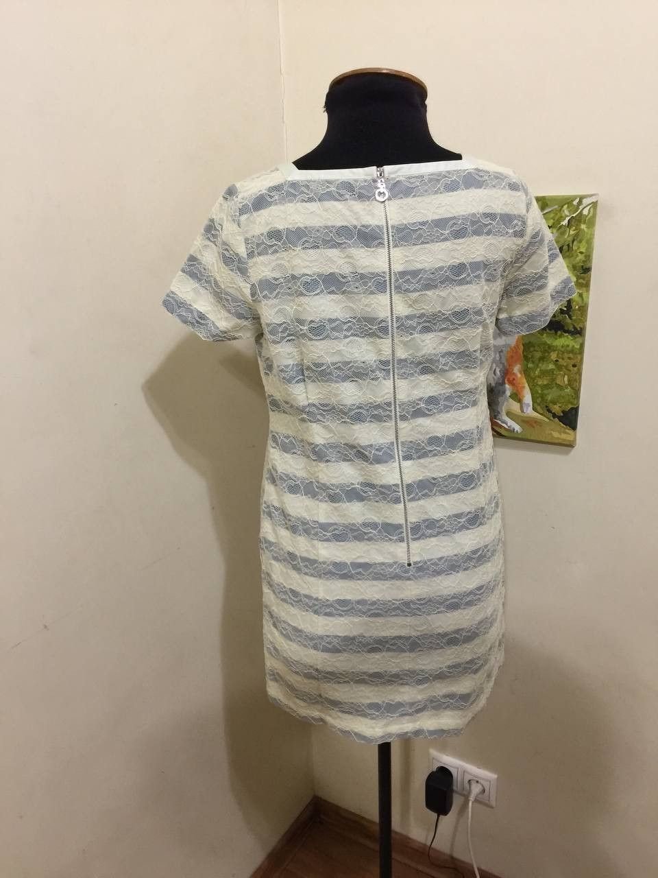 Marc by Marc Jacobs Marc by Marc Jacobs Lace Overlay Short Sleeve Dress Size M / US 6-8 / IT 42-44 - 6 Thumbnail