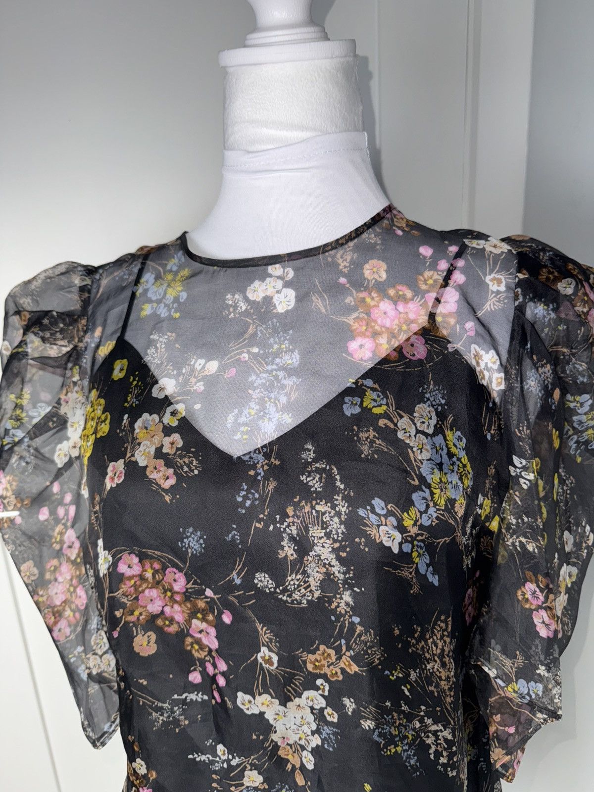 Cinq a Sept Cinq a Sept Sakura Erin Puff Sleeve Blouse/ Size Small Size S / US 4 / IT 40 - 5 Thumbnail