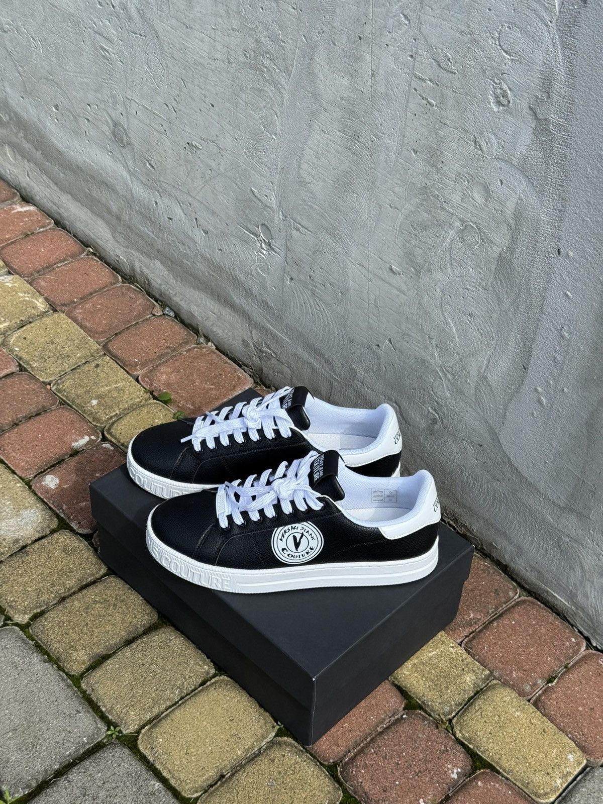 Versace Jeans Couture Versace couture jeans shoes Size US 9 / EU 42 - 2 Thumbnail