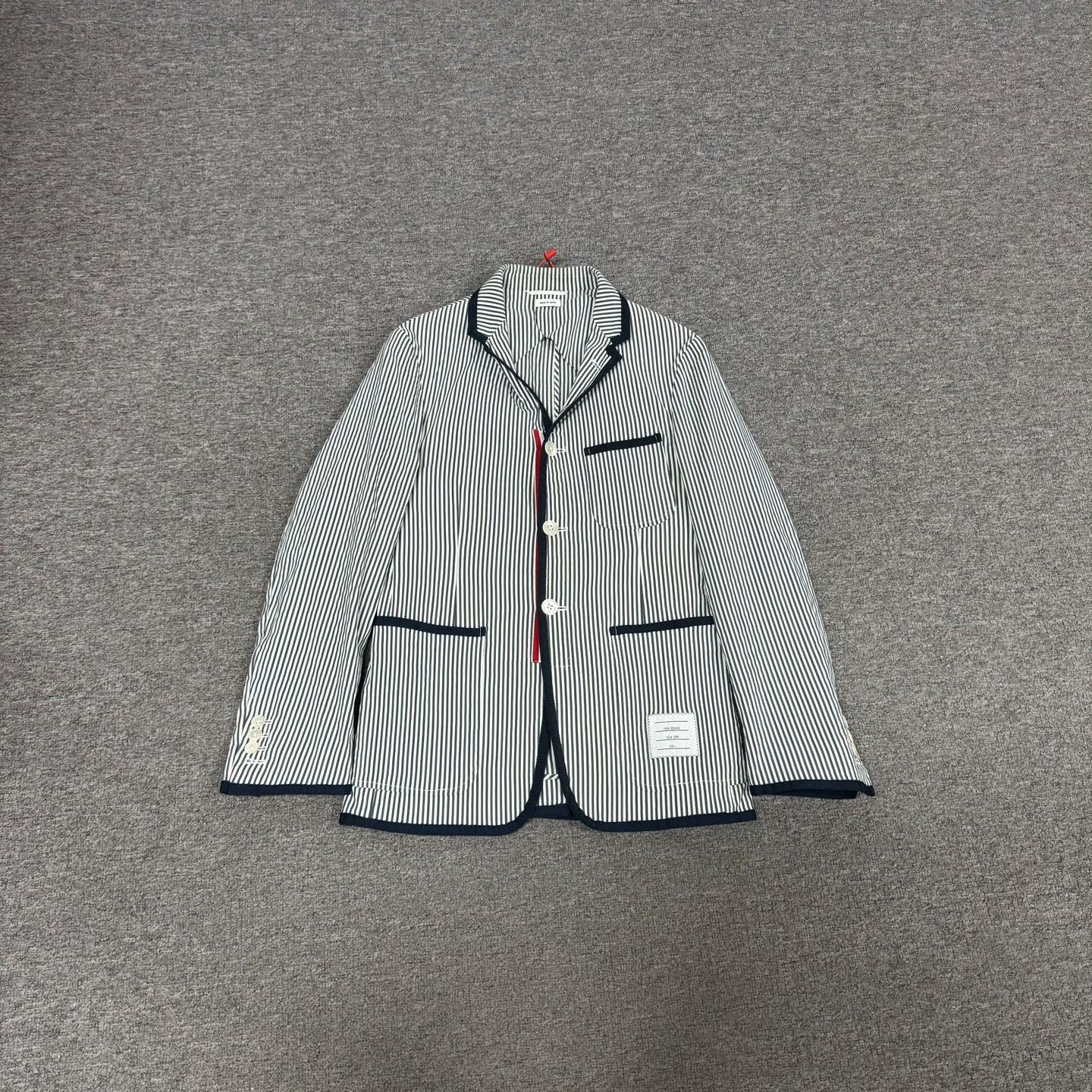 Thom Browne Thom Browne Stripe Suit Jacket Size US S / EU 44-46 / 1 - 1 Thumbnail