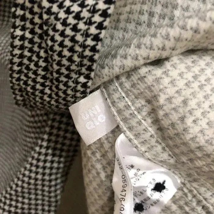 Japanese Brand Japanese Brand Uniqlo Plaid Tartan Flannel Shirt 👕 Size US M / EU 48-50 / 2 - 3 Thumbnail