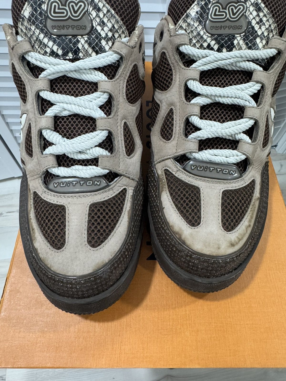Louis Vuitton Louis Vuitton Skate Sneaker (Brown Snakeskin/White) Size US 11 / EU 44 - 6 Thumbnail