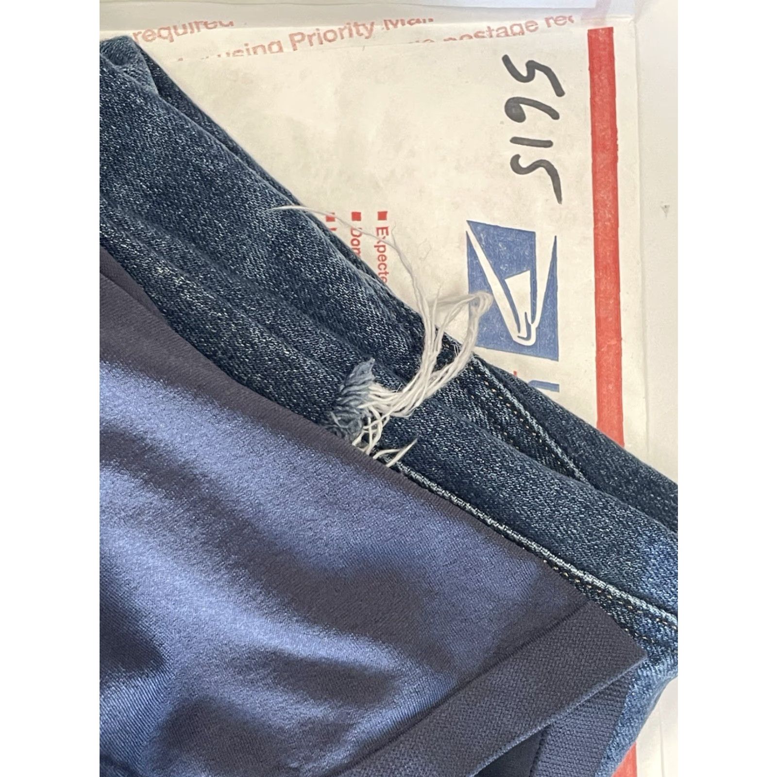 Old Navy Old Navy Maternity Jeans Blue Denim Size 2 Short Women Pants Blue Denim Straight Maternity Size 2 Short Womens Jeans Size 26" / US 2 / IT 38 - 8 Thumbnail