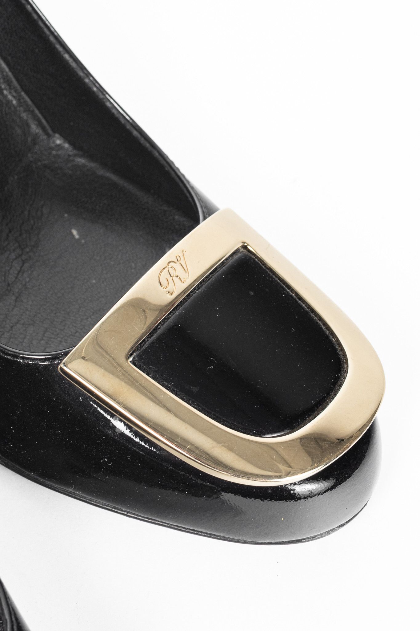 Roger Vivier Roger Vivier Décolleté Ecusson Patent-Leather Buckle Heels Size US 4.5 / IT 34.5 - 7 Thumbnail