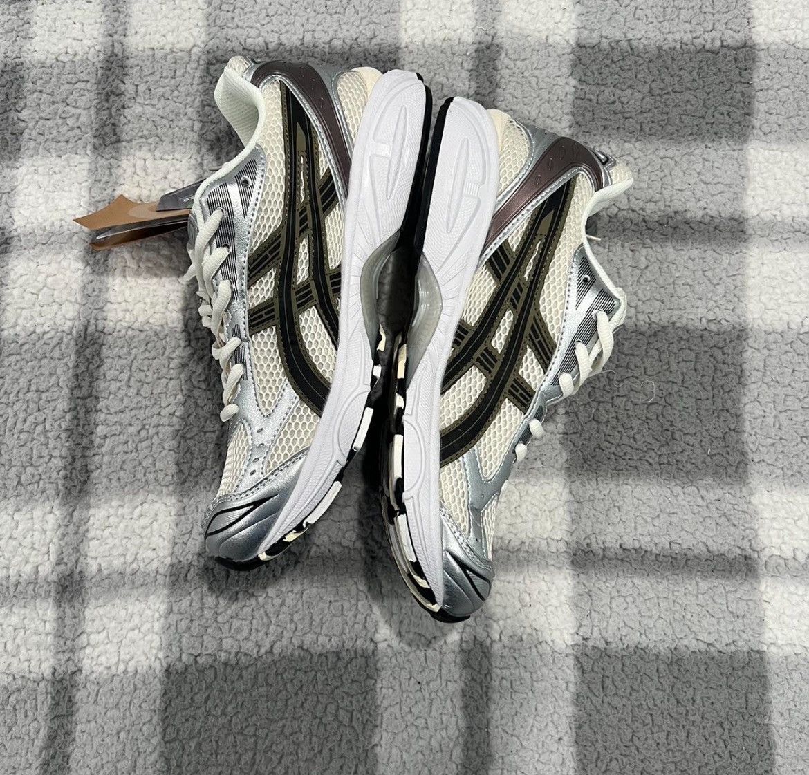 Asics ASICS Kayano 14 Metallic Plum Silver Size US 10 / EU 43 - 5 Thumbnail