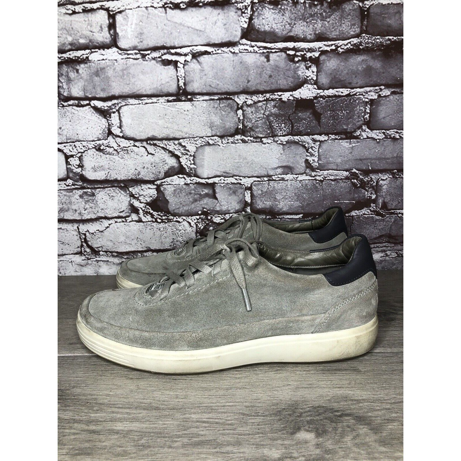 Ecco ECCO Grey Suede Leather Lace Up Comfort Casual Sneakers Shoe Size US 10 / EU 43 - 19 Thumbnail
