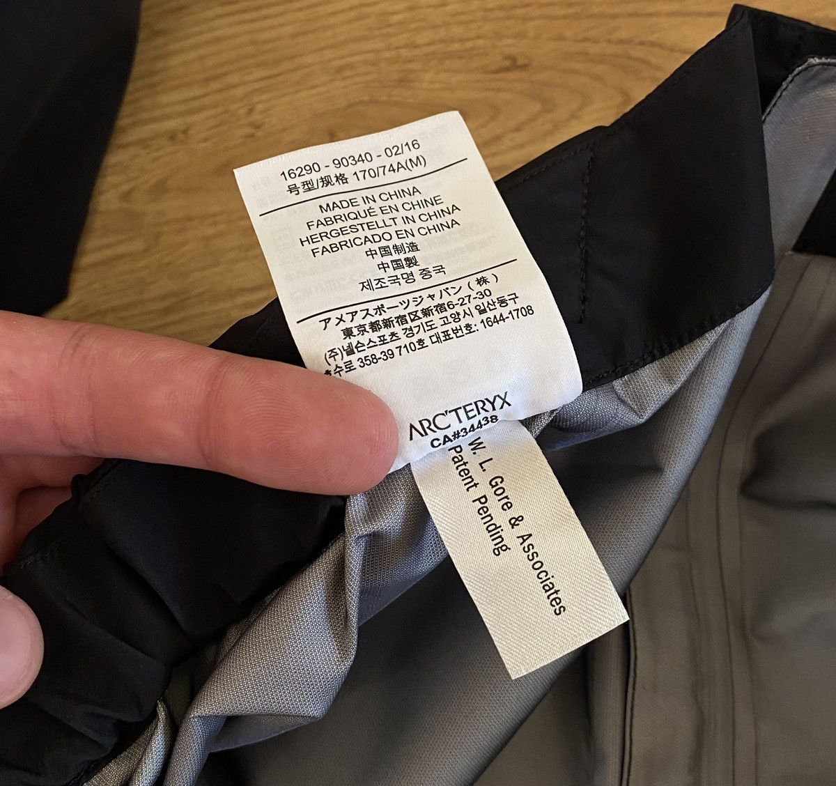 Arc'teryx Arcteryx Beta Pant Gore Tex x Gorpcore x Outdoor Size 32" / US 10 / IT 46 - 16 Thumbnail