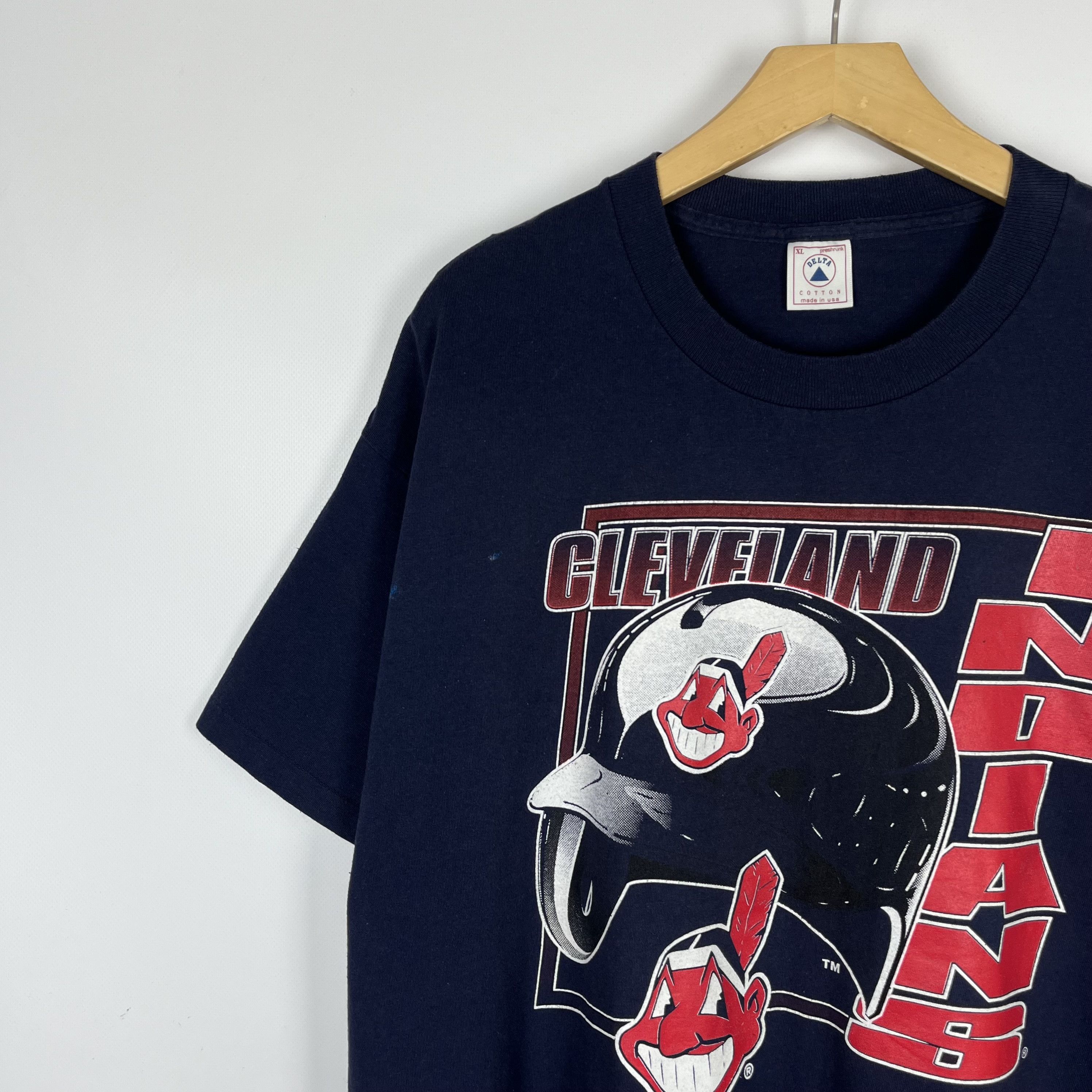MLB Vintage MLB Cleveland Indians Rare Big Logo T Shirt 1995 Size US XL / EU 56 / 4 - 5 Thumbnail