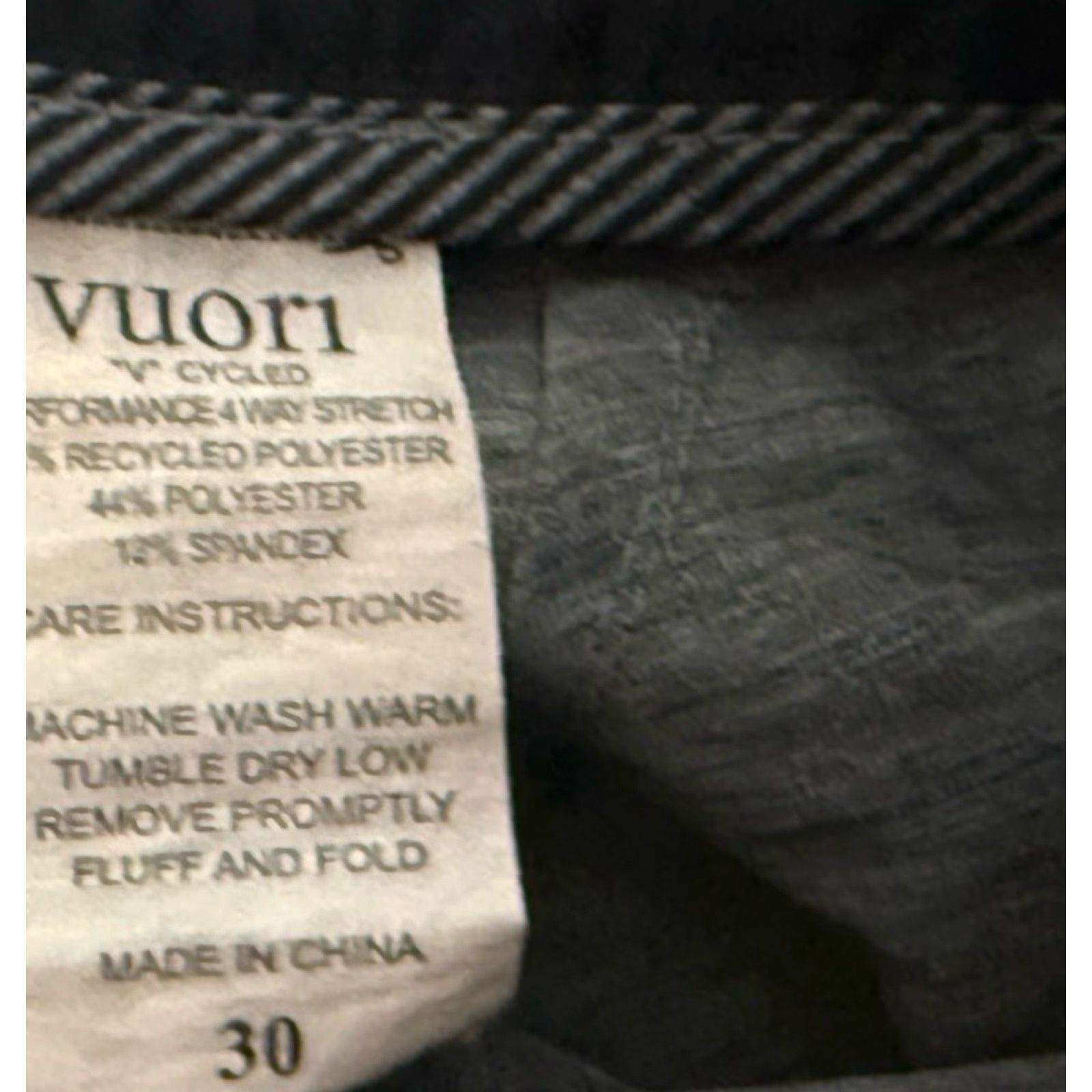 Vuori Vuori Cruise Shorts Men’s Size 34 Grey Microstripe Lightweight Stretch Size US 30 / EU 46 - 5 Thumbnail