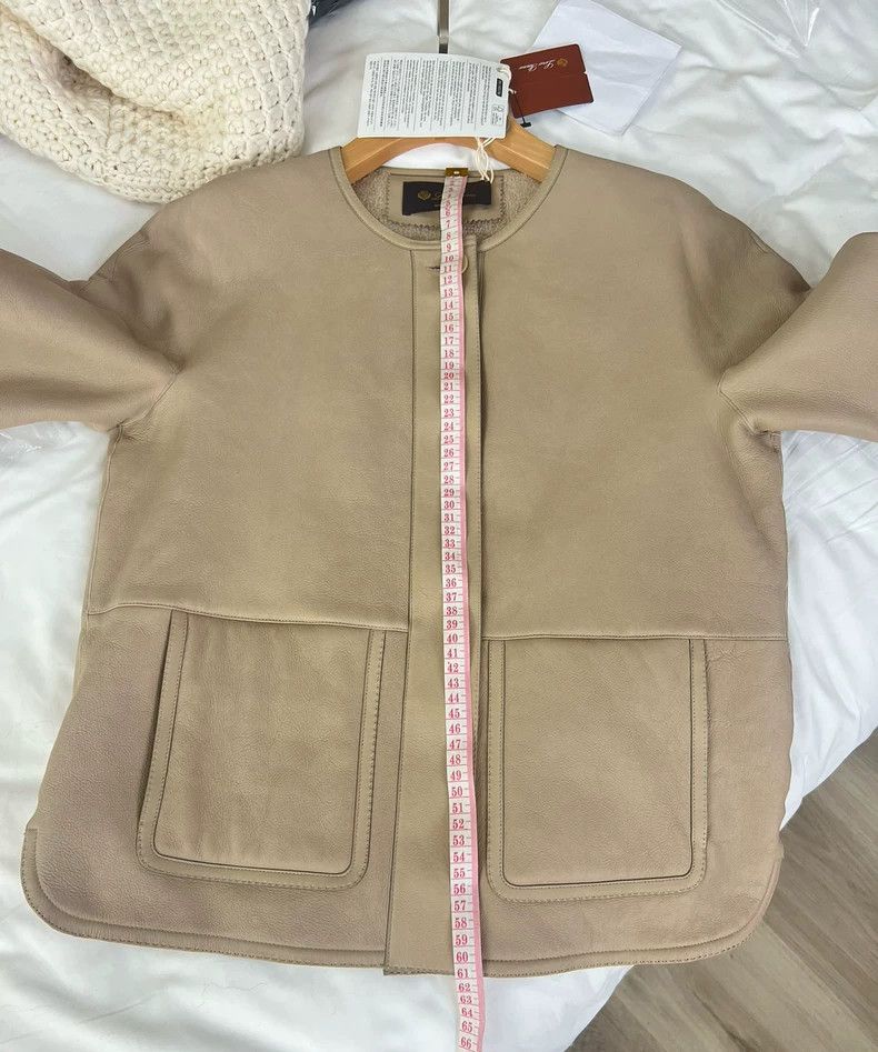 Loro Piana LORO PIANA A little sheepskin coat Size M / US 6-8 / IT 42-44 - 7 Thumbnail