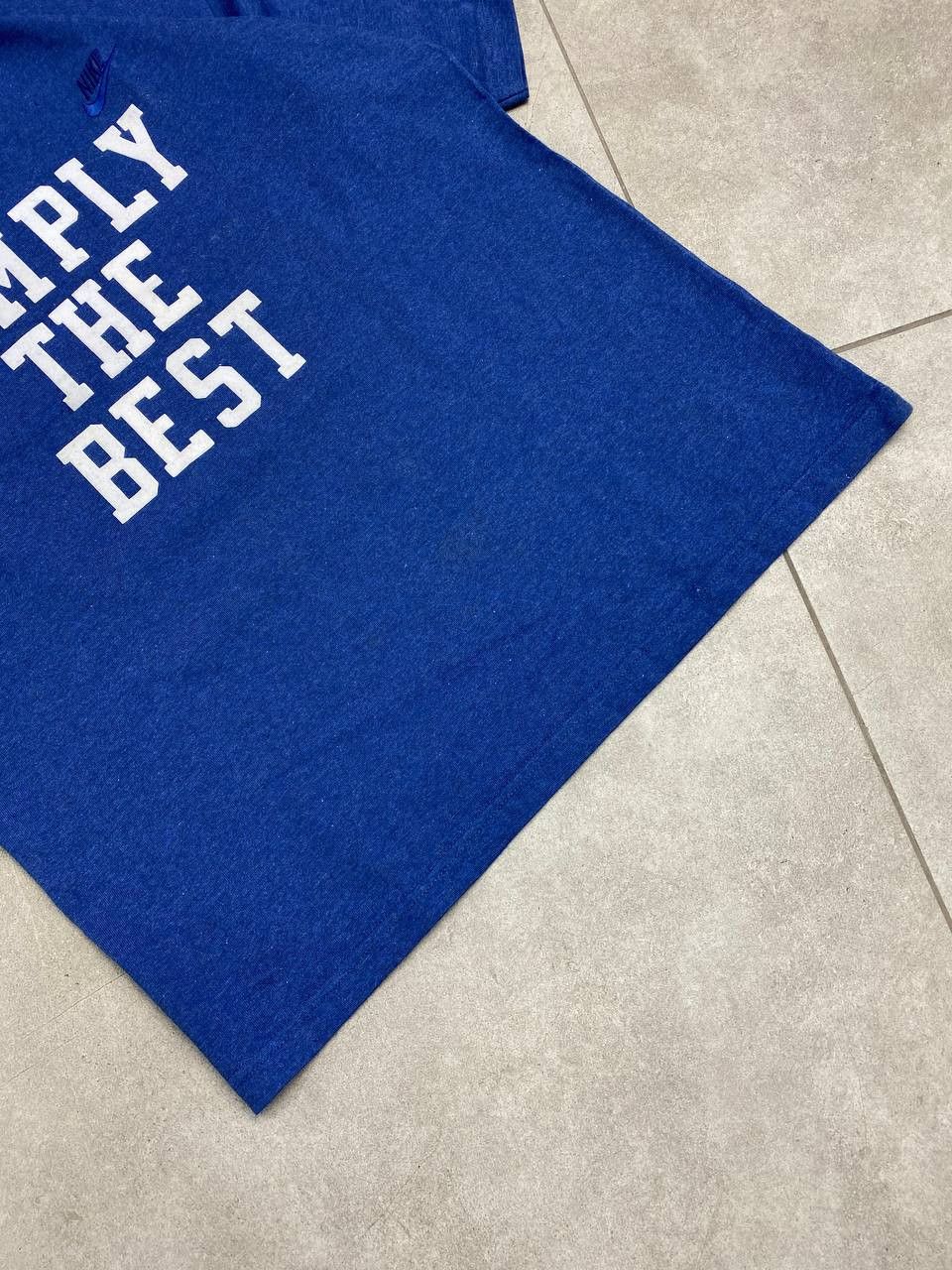 Nike Vintage Nike 90s Simply The Best Small Swoosh T-Shirt Size US M / EU 48-50 / 2 - 5 Thumbnail
