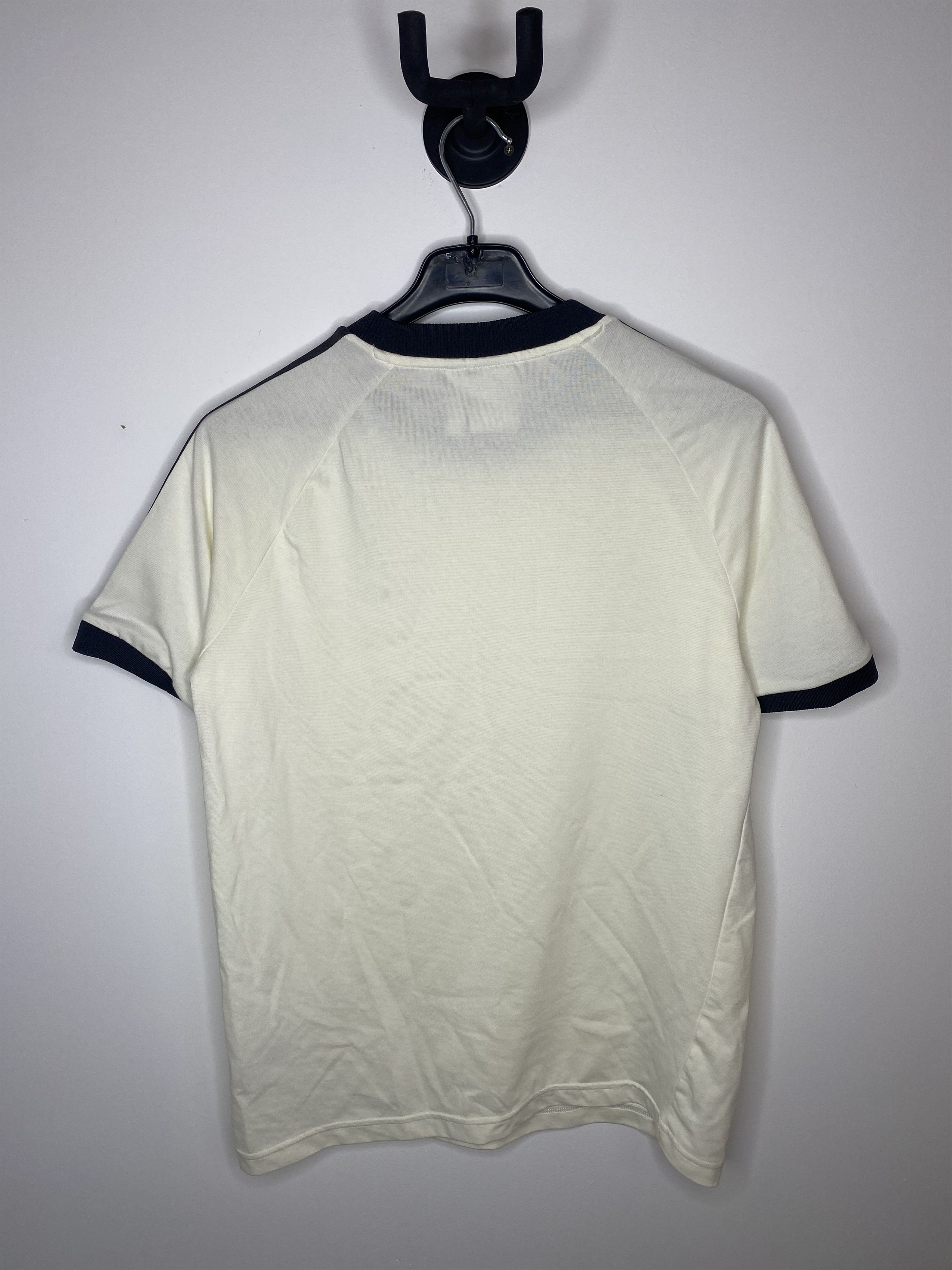Adidas GERMANY 1979 HOME RETRO REPLICA FOOTBALL SHIRT SOCCER JERSEY Size US M / EU 48-50 / 2 - 2 Thumbnail