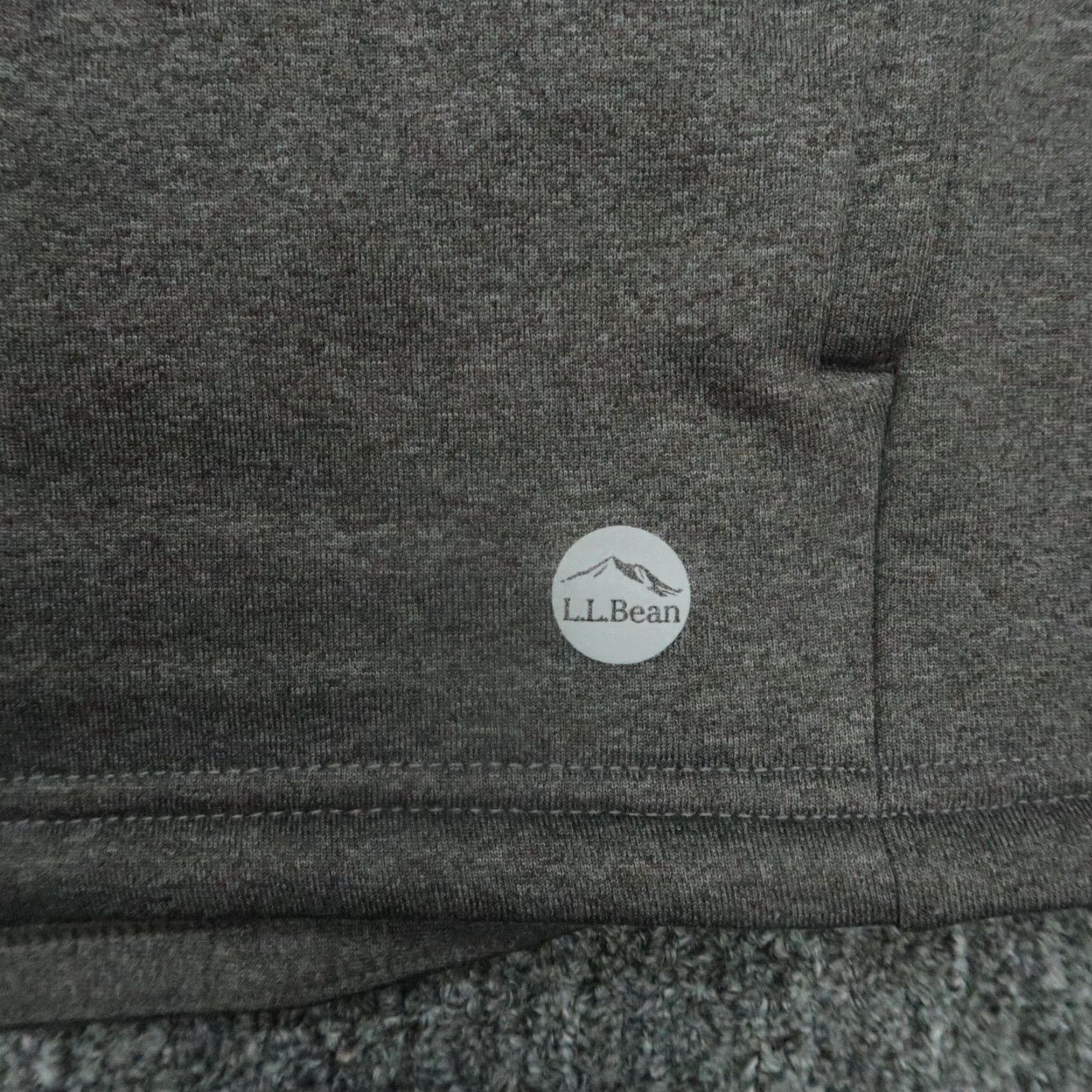 Vintage L.L. Bean Vest Men Small Gray Slightly Fitted Performance Full Zip Pockets Size US S / EU 44-46 / 1 - 4 Thumbnail