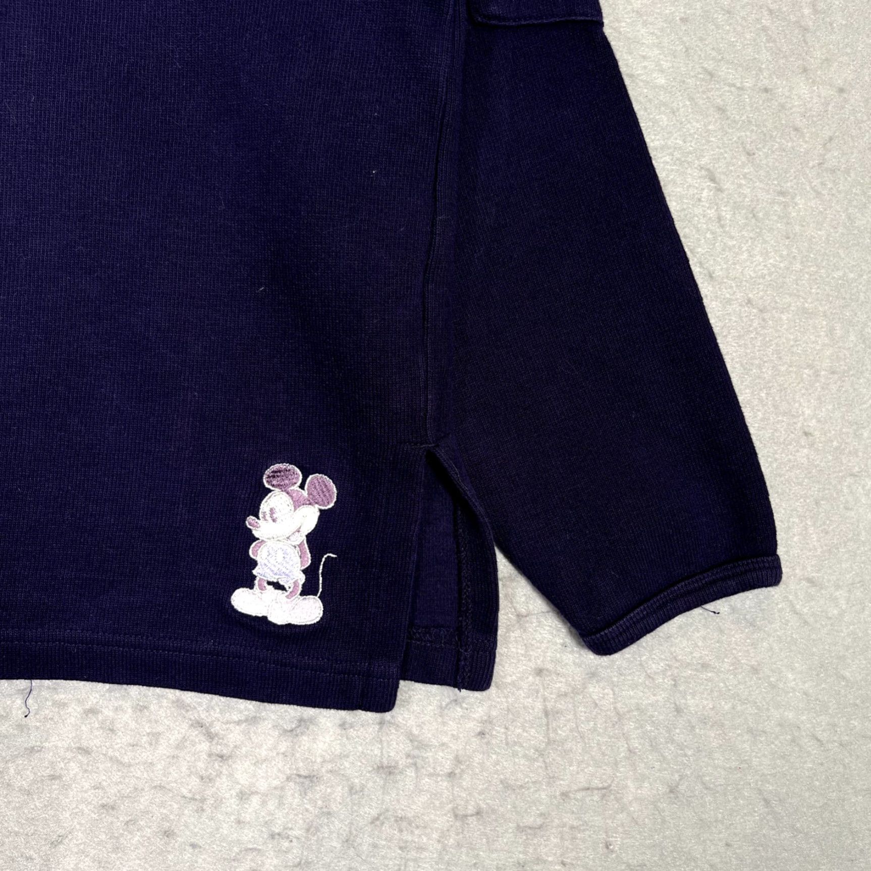 Disney VINTAGE The Disney Store Mickey Knit Womens Sweater Size Medium Blue Pullover Disney Store Sweatshirt Knit pattern Embroidered 8/10 Women Size M / US 6-8 / IT 42-44 - 4 Thumbnail
