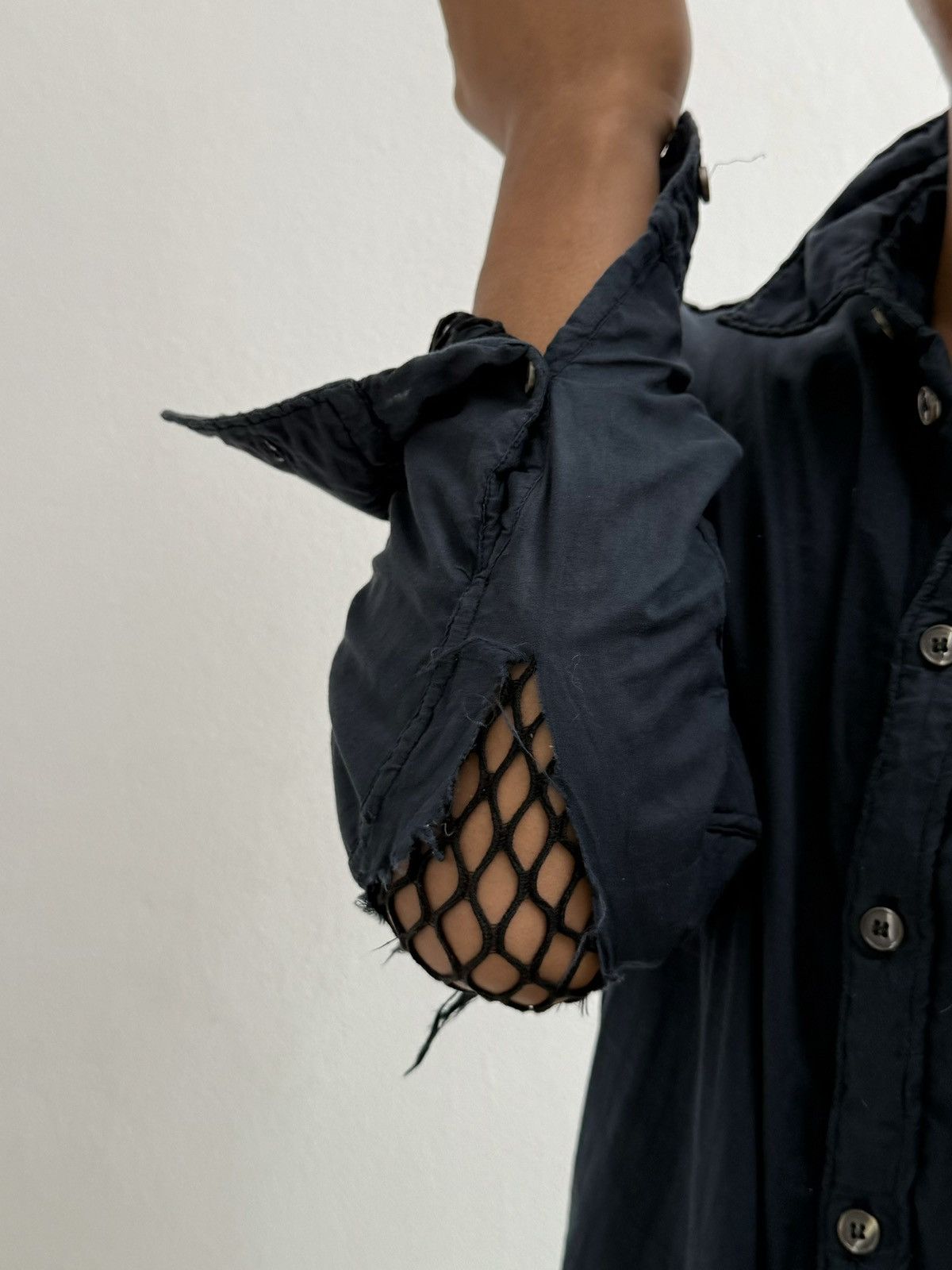 Carol Christian Poell “Sample” Carol Christian Poell Fall 03/04 “2Way Shirt” Size US L / EU 52-54 / 3 - 18 Thumbnail