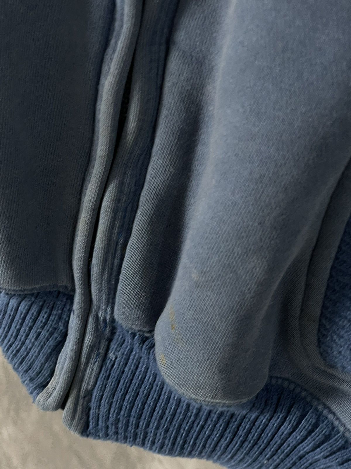 20471120 × Abercrombie & Fitch × Le Grande Bleu (L.G.B.) Abercrombie & Fitch Y2K Faux Fur Heavy Cotton Faded Hoodie Size M / US 6-8 / IT 42-44 - 11 Thumbnail