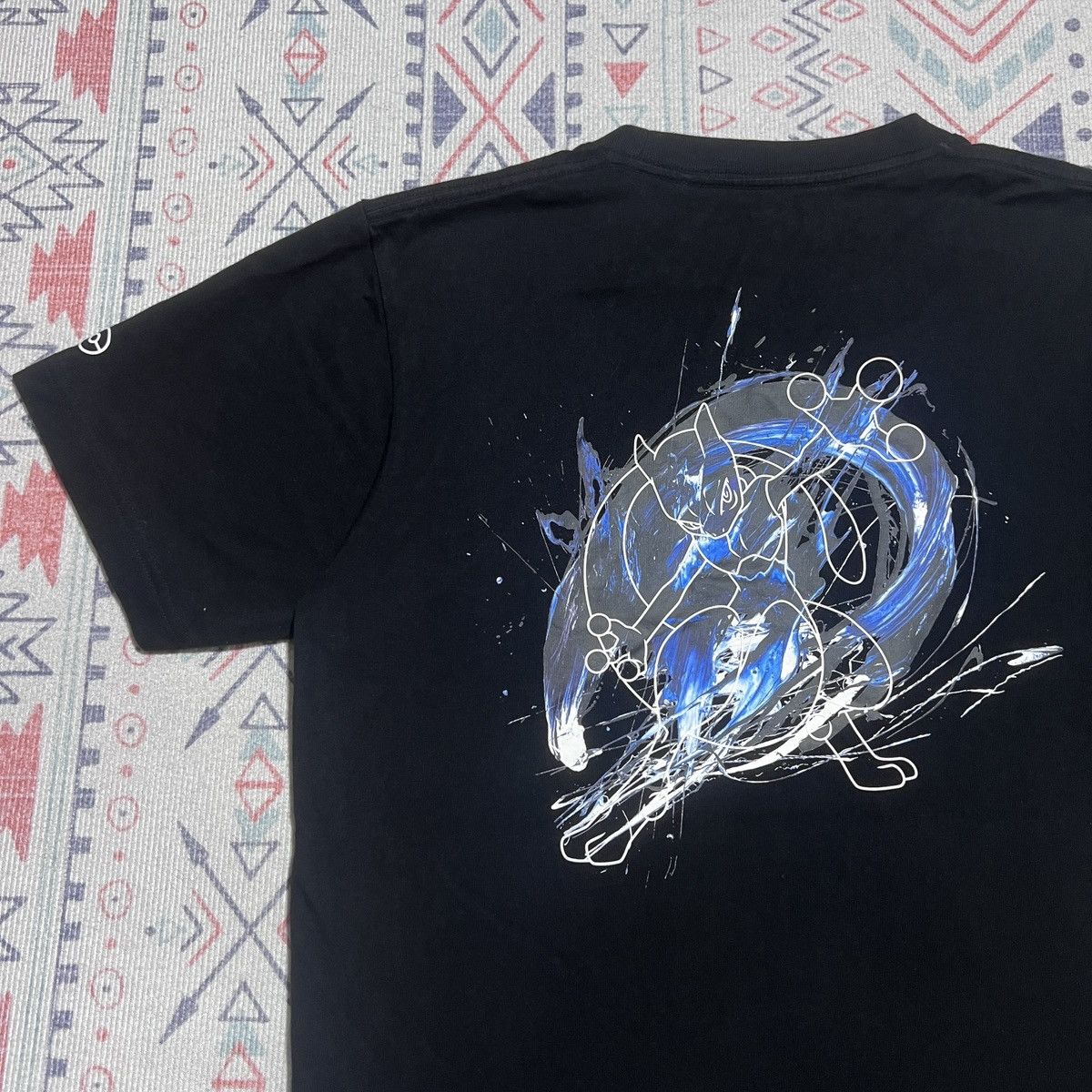 Pokemon × Uniqlo Anime Pokemon Mewtwo Design By Artist Meguru Yamaguch Size US S / EU 44-46 / 1 - 3 Thumbnail