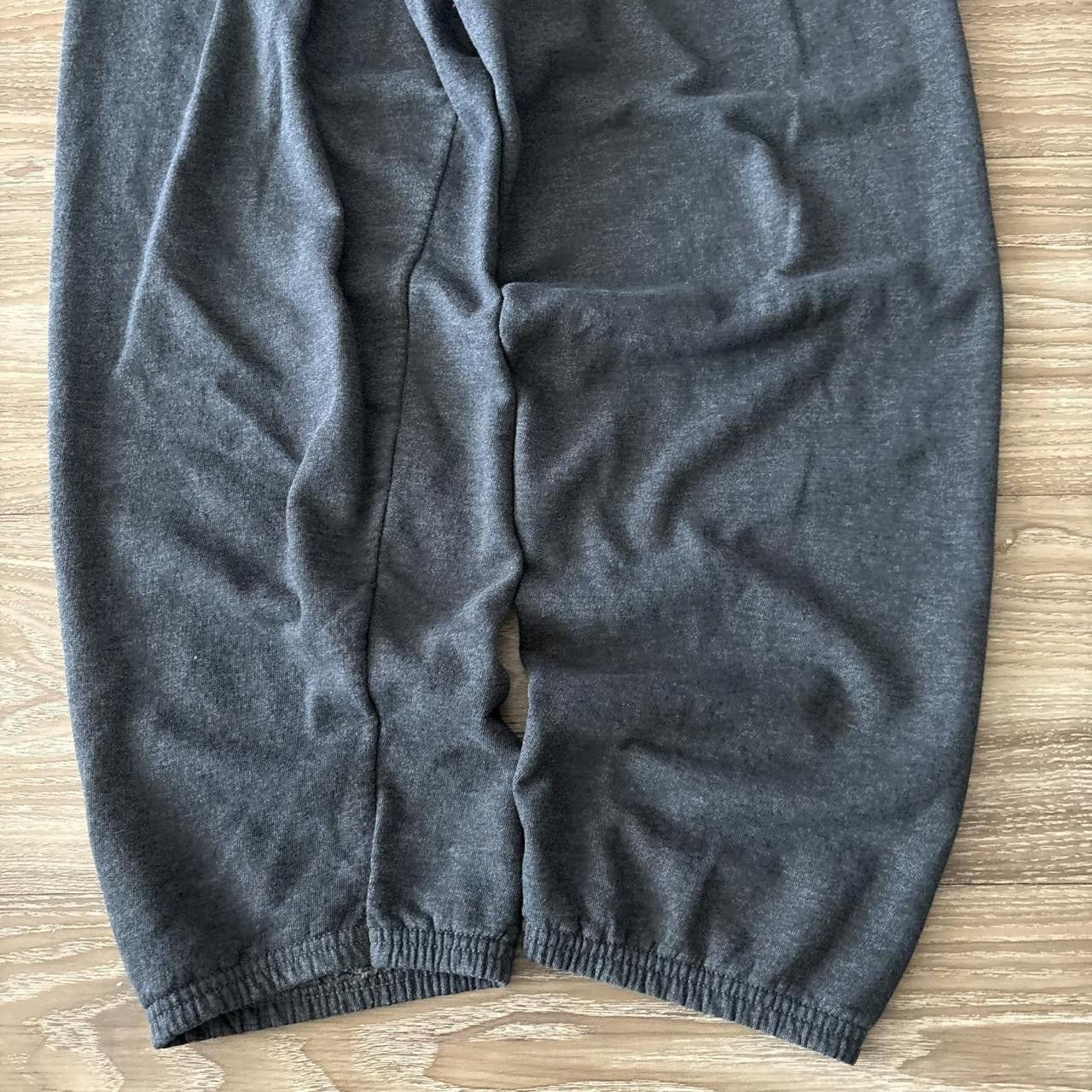 Japanese Brand Crazy Vintage Y2K/2000s Dark Grey Essential Sweatpants! Fits M Size US 32 / EU 48 - 5 Thumbnail