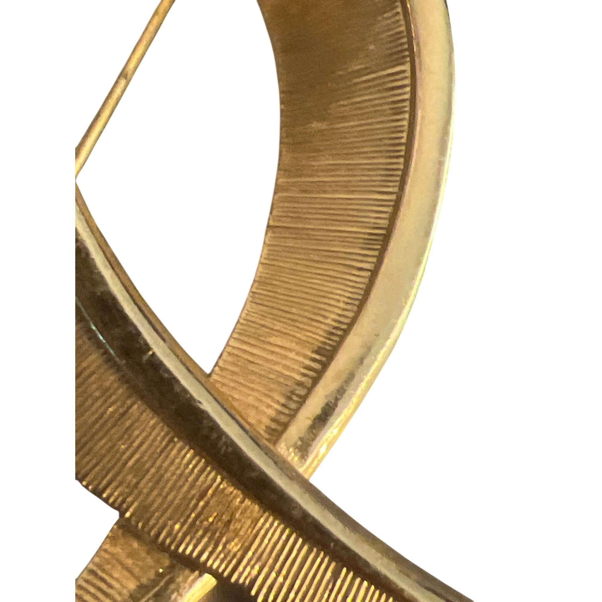 Monet Vintage Monet Gold Tone Textured Ribbon Brooch Pin Signed Si Size ONE SIZE - 2 Thumbnail