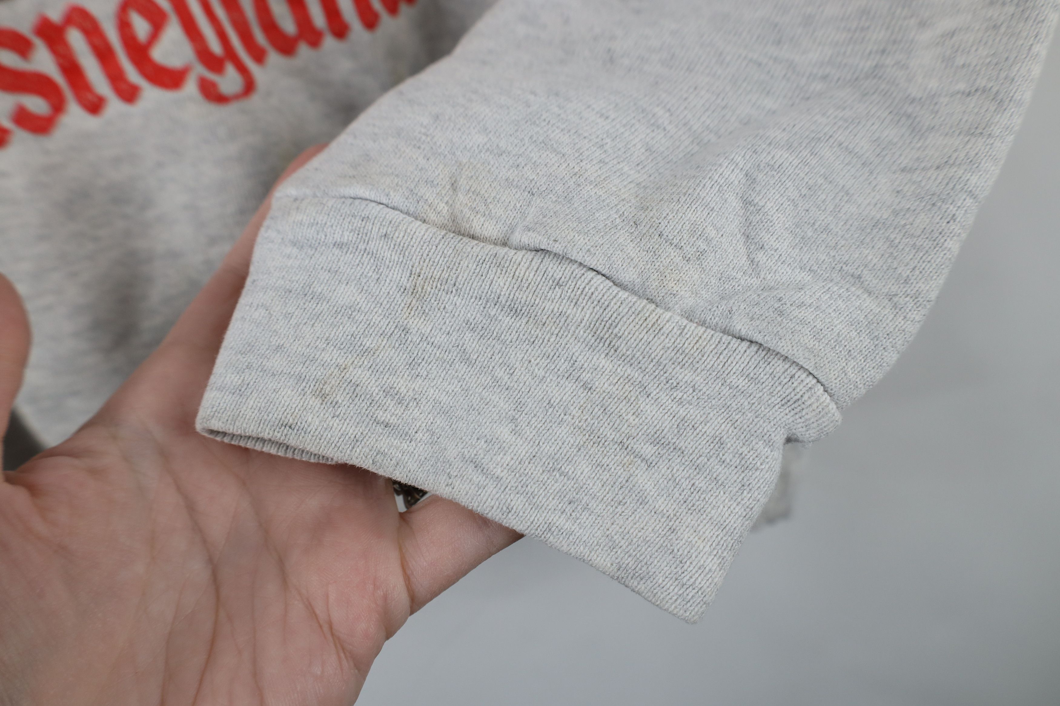 Disney × Vintage Vintage 90s Disneyland Spell Out Mickey Mouse Sweatshirt USA Size S / US 4 / IT 40 - 8 Thumbnail