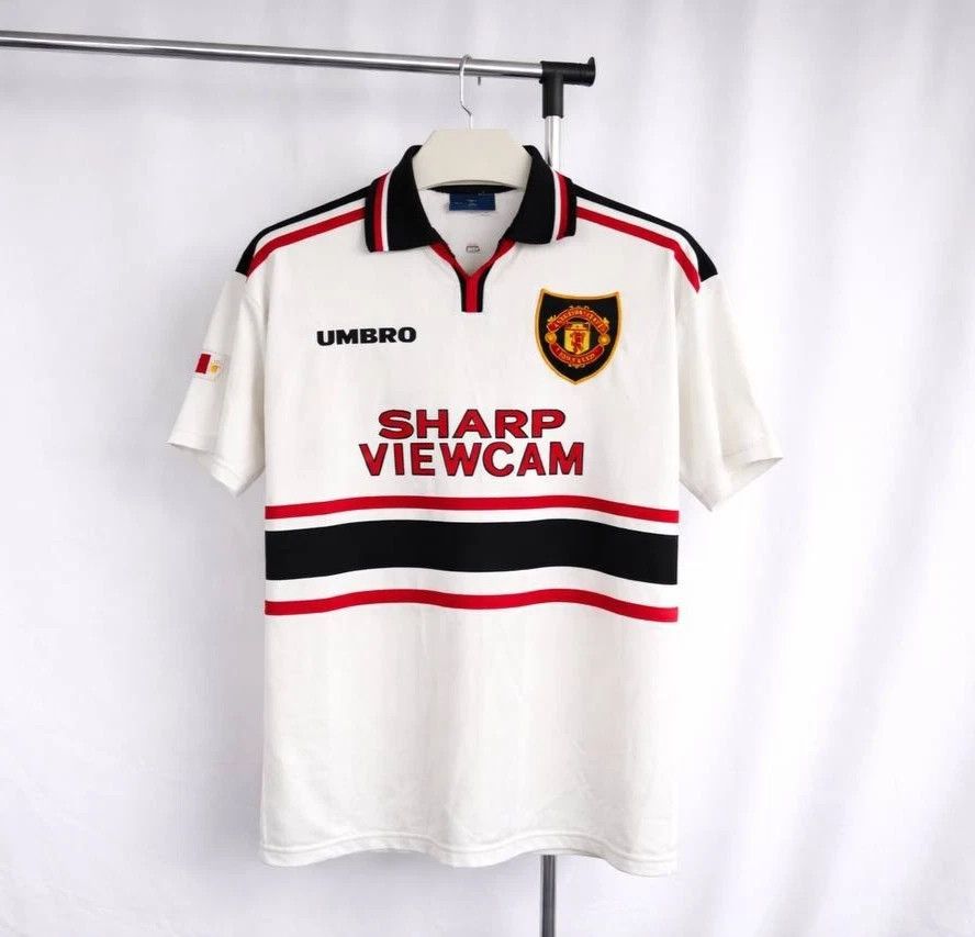 Umbro Umbro Manchester United 1997-1998 Away Jersey Polo Sharp Size US L / EU 52-54 / 3 - 1 Thumbnail