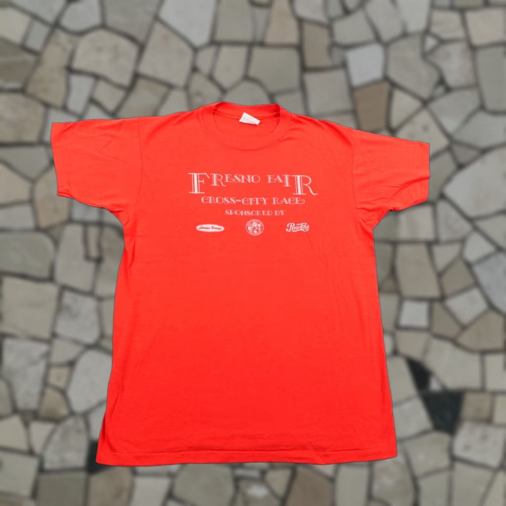Hanes Vintage Big Fresno Fair Shirt Mens Large Red 1984 Single Stitch 80s Made In USA Size US L / EU 52-54 / 3 - 1 Thumbnail