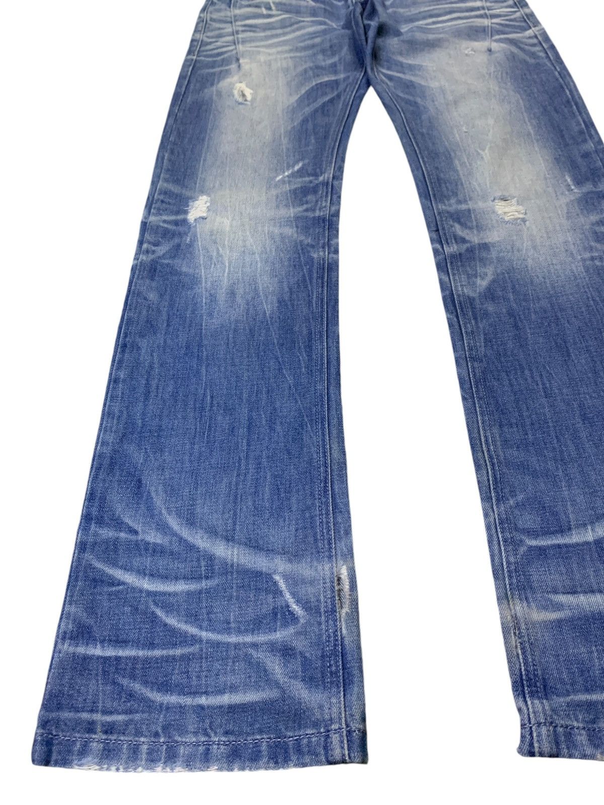 Japanese Brand Vintage Japanese Brand Faded Acid Wash Loose Jeans Size US 33 - 6 Thumbnail