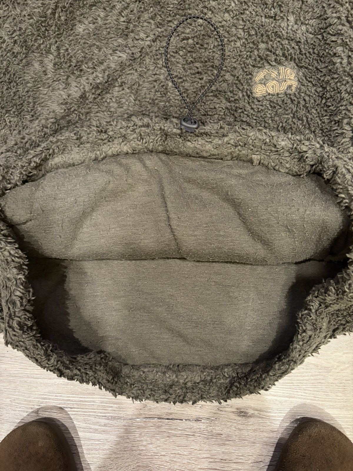 18 East High Pile Hoodie Size US XL / EU 56 / 4 - 11 Thumbnail