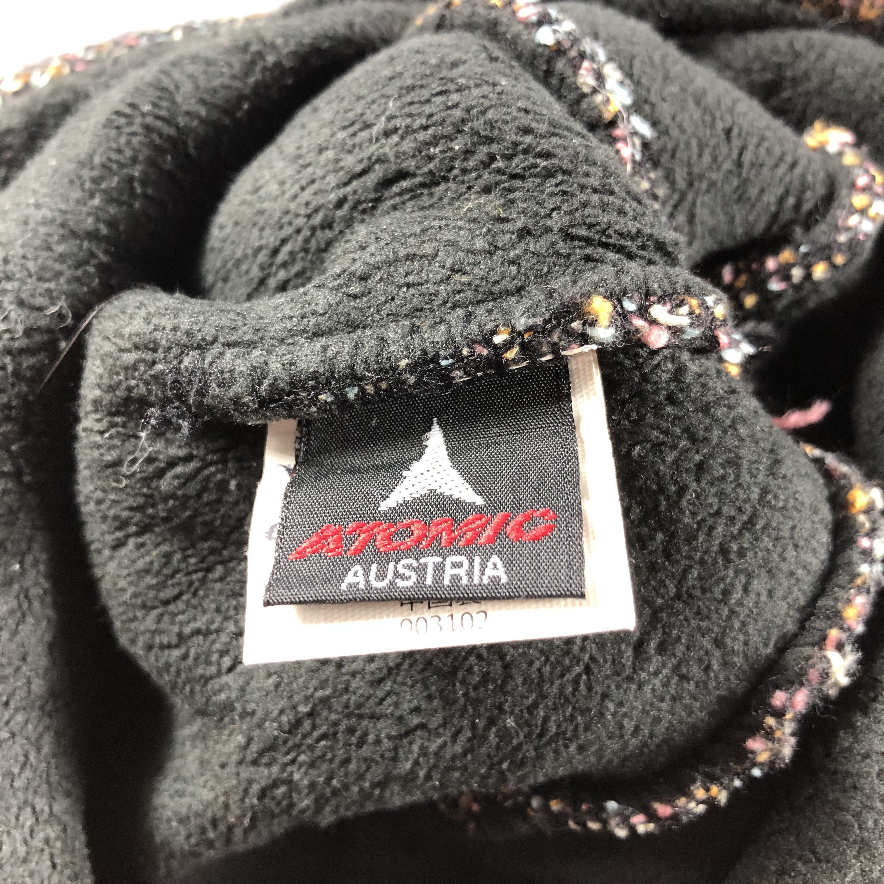 Atomic Atomic Earflap Bobble Beanie Snowcap Snow Hat Ski Hat B571 Size ONE SIZE - 4 Thumbnail