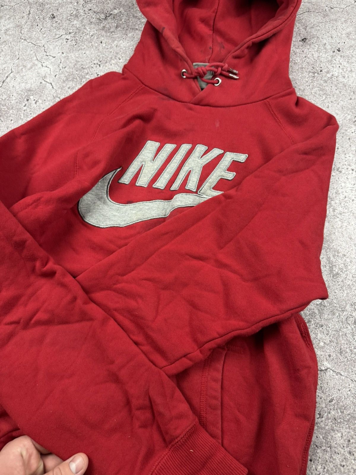 Nike Vintage Nike distressed Y2K big logo baggy hoodie Size US L / EU 52-54 / 3 - 4 Thumbnail