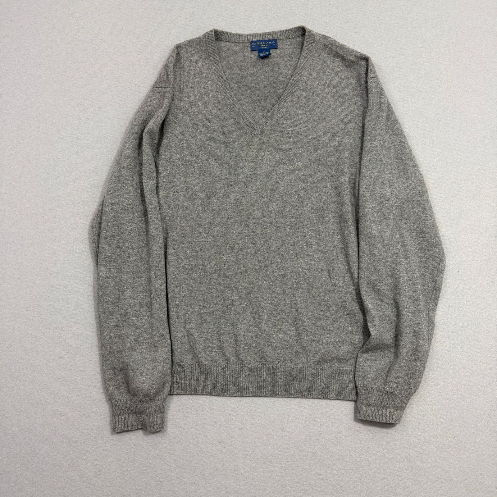 Joseph & Lyman Joseph & Lyman 100% Cashmere V-Neck Sweater Extra Large Size US XL / EU 56 / 4 - 1 Thumbnail
