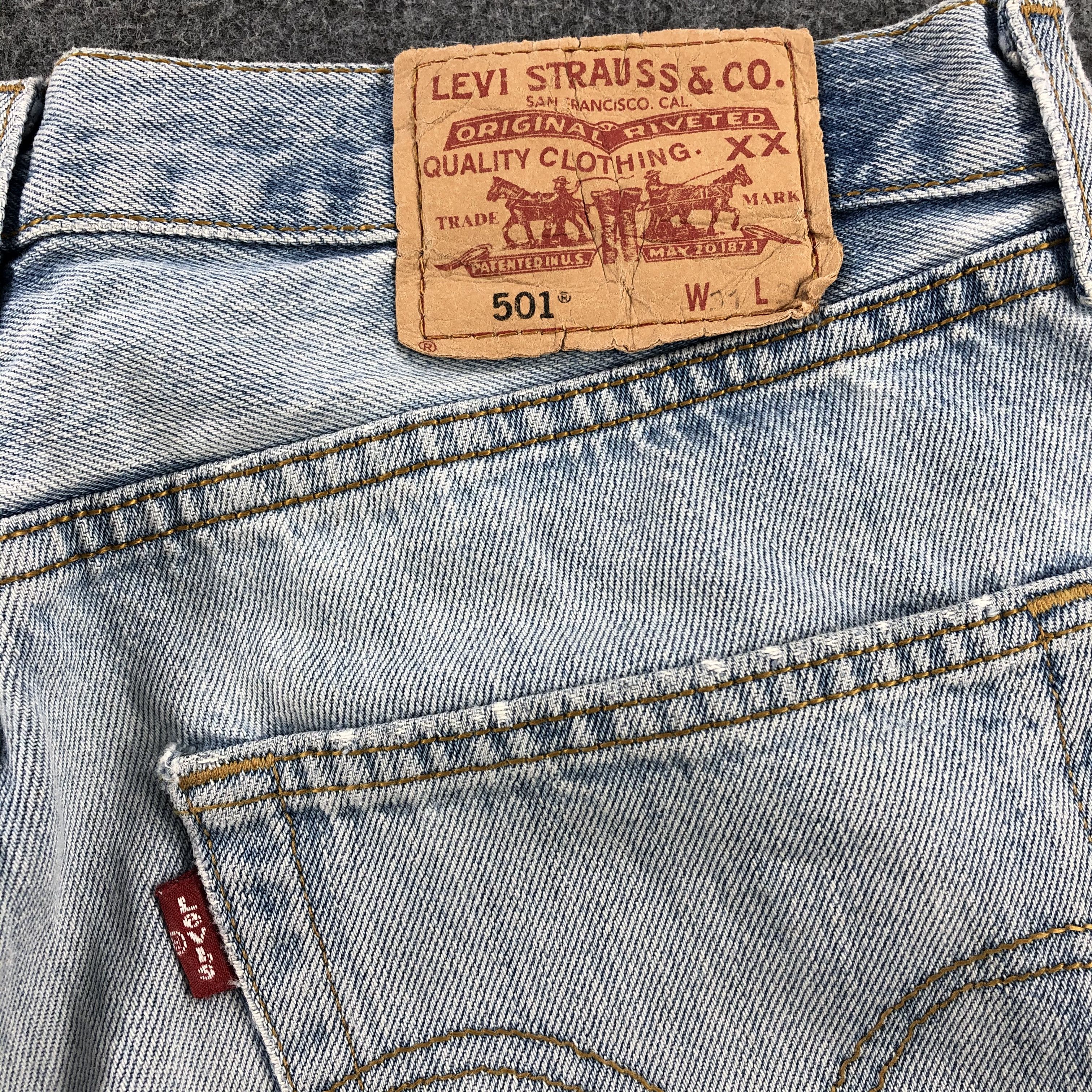 Levi's Light Wash Vintage Distress Levis 501 Jeans-JM1523 Size US 32 / EU 48 - 7 Thumbnail