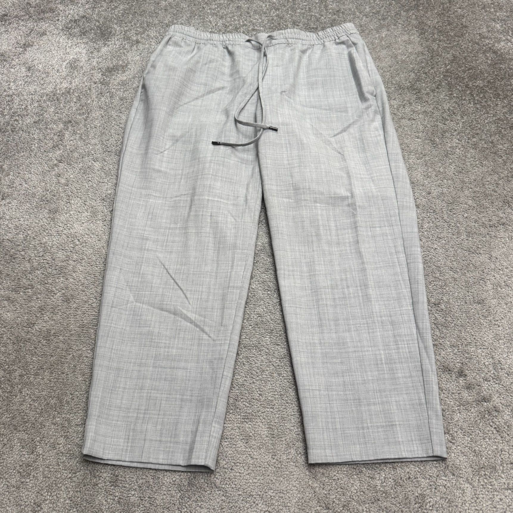 Banana Republic VINTAGE? No — Banana Republic Wool Blend Pull On Tapered Leg Trouser Pants Womens Large Gray Size 36" / US 14 / IT 50 - 2 Thumbnail